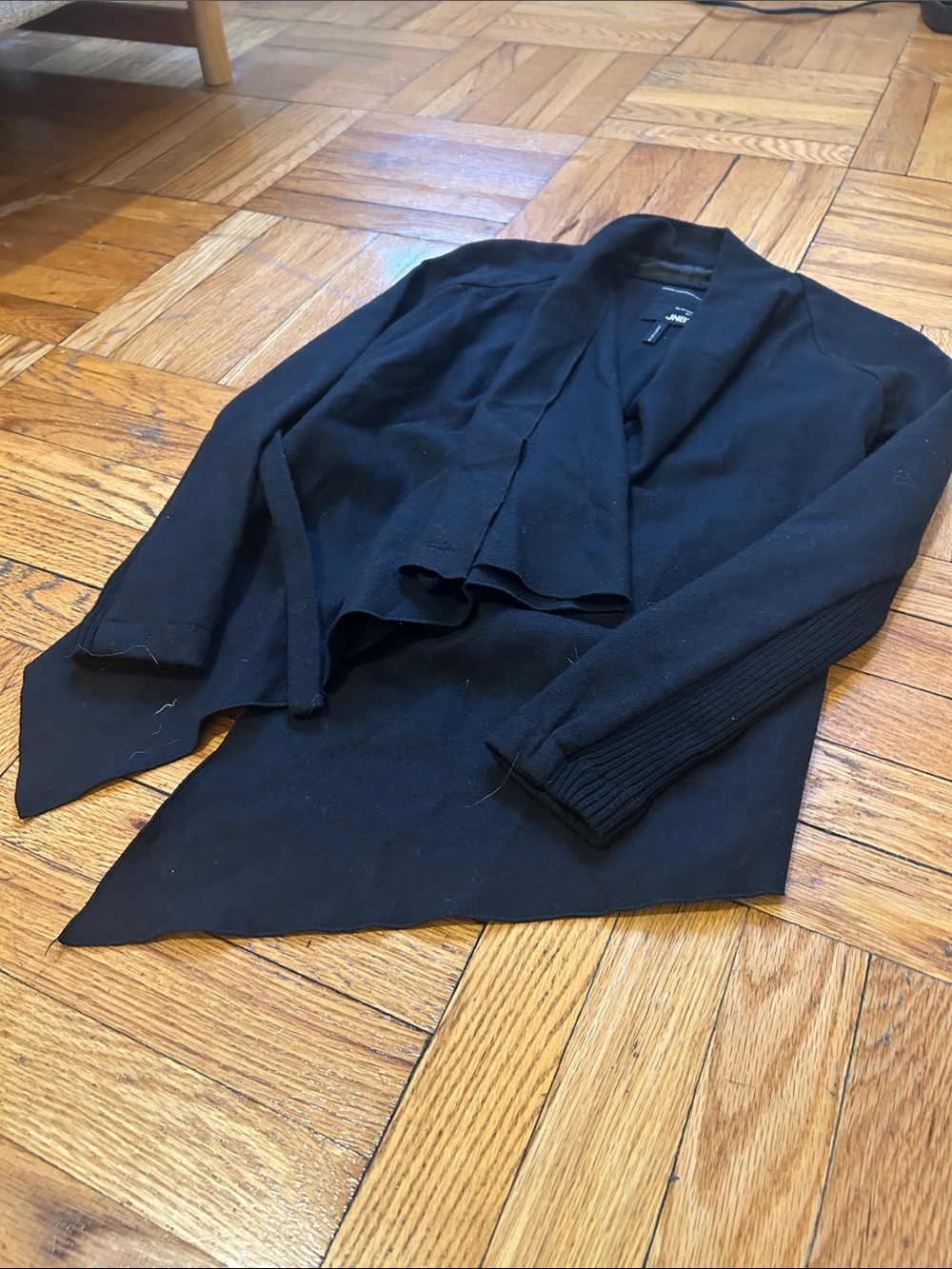 JNBY Asymmetrical Draped Jacket - Picture 2 of 4